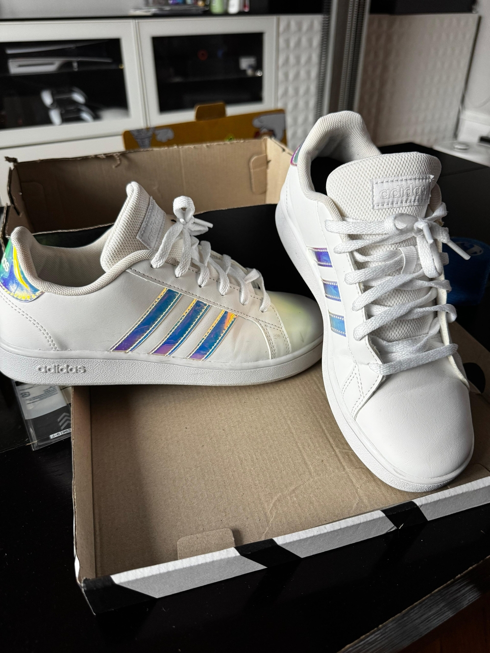 adidas Kids White Sneakers with Iridescent Stripes (Grand Court)